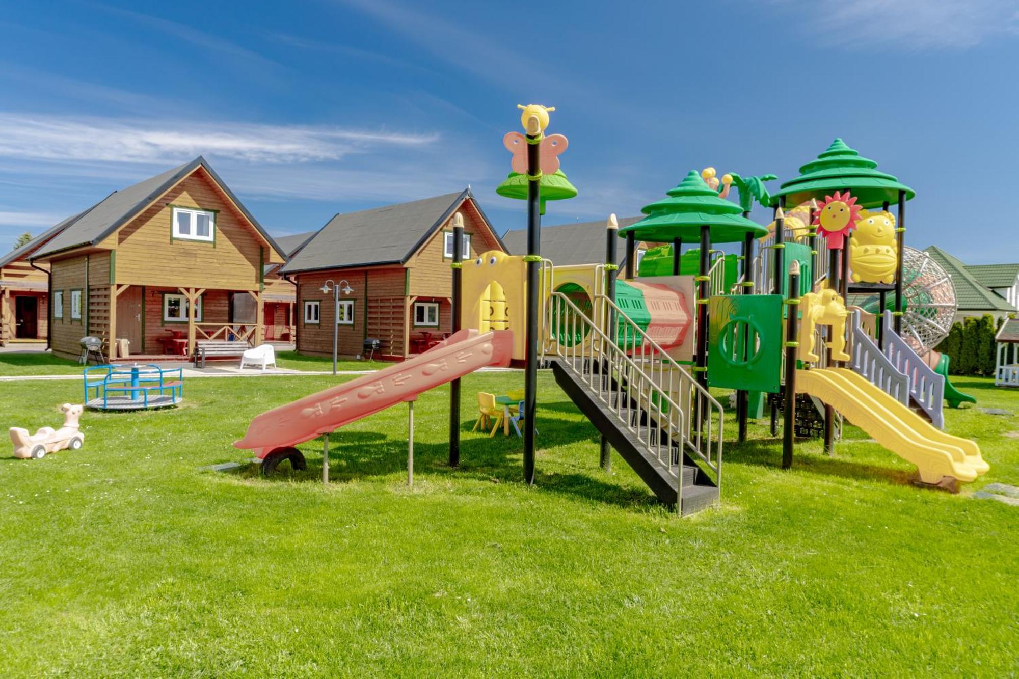 Domki Morena - Rodzinne Domki Blisko Plazy Karwia Exterior foto
